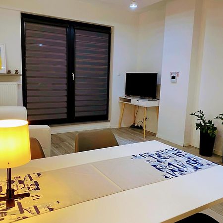 Apartament Dobry Dom Warszawa Экстерьер фото