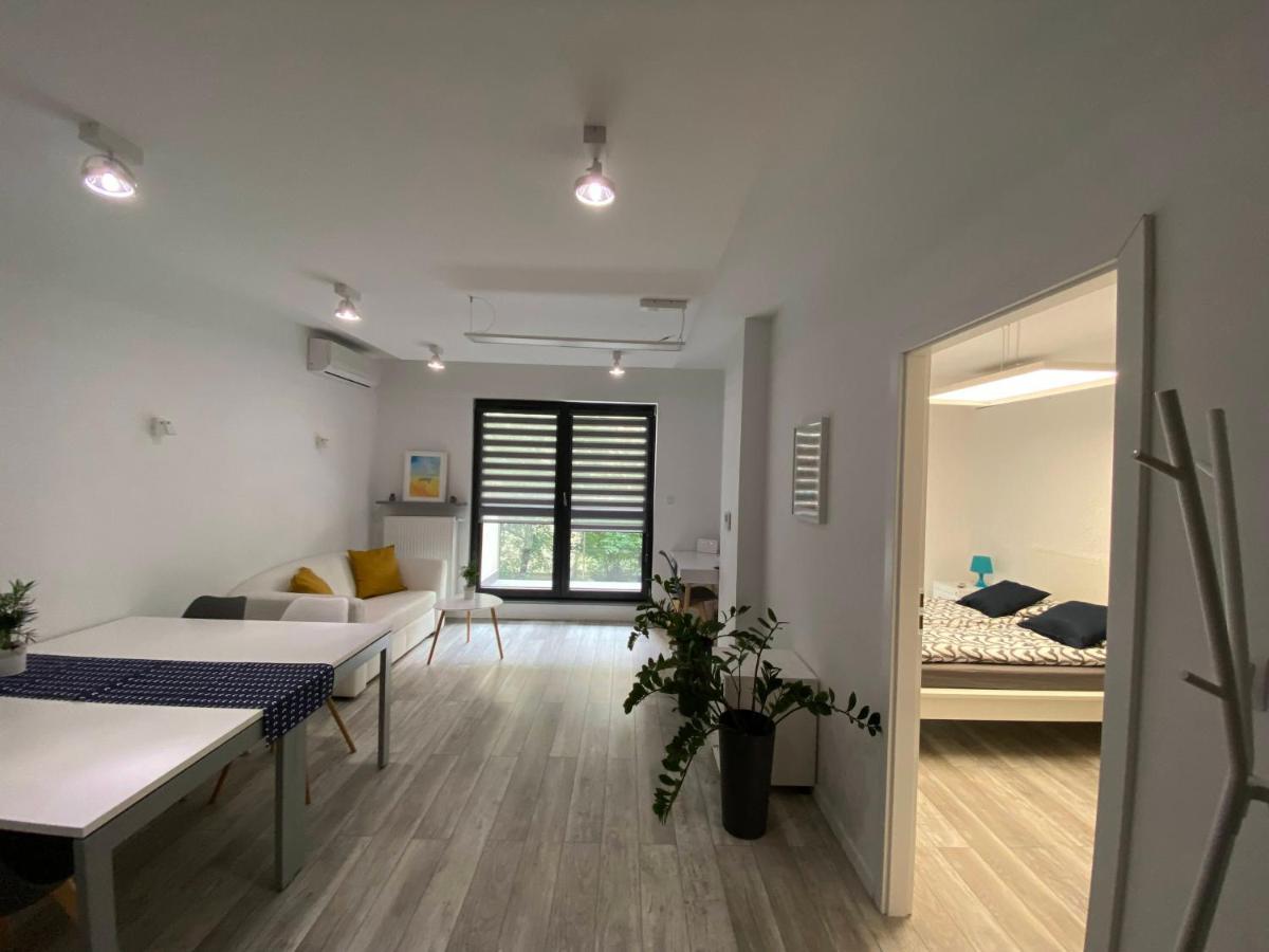 Apartament Dobry Dom Warszawa Экстерьер фото